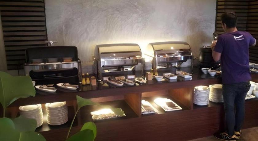 Klim Hotel Buriram Dış mekan fotoğraf