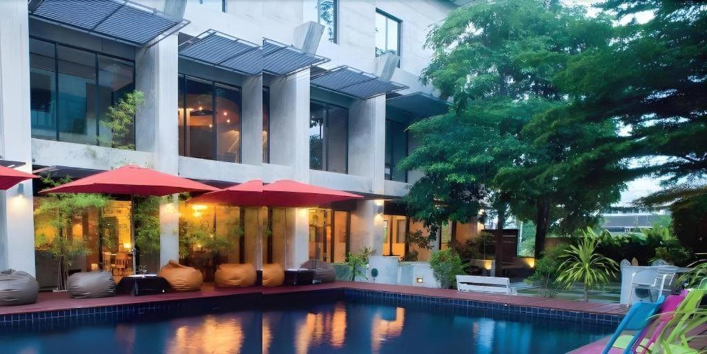 Klim Hotel Buriram Dış mekan fotoğraf